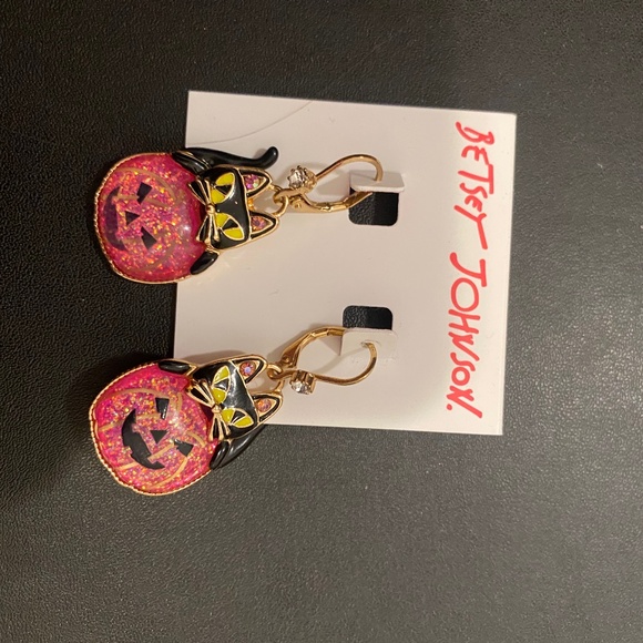 Betsey Johnson Jewelry - Betsey Johnson cat earirngs